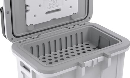 Pelican 8QT Personal Cooler & Dry Box Review